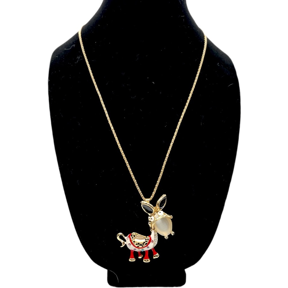 BETSY JOHNSON Mule/Donkey Necklace Bling..